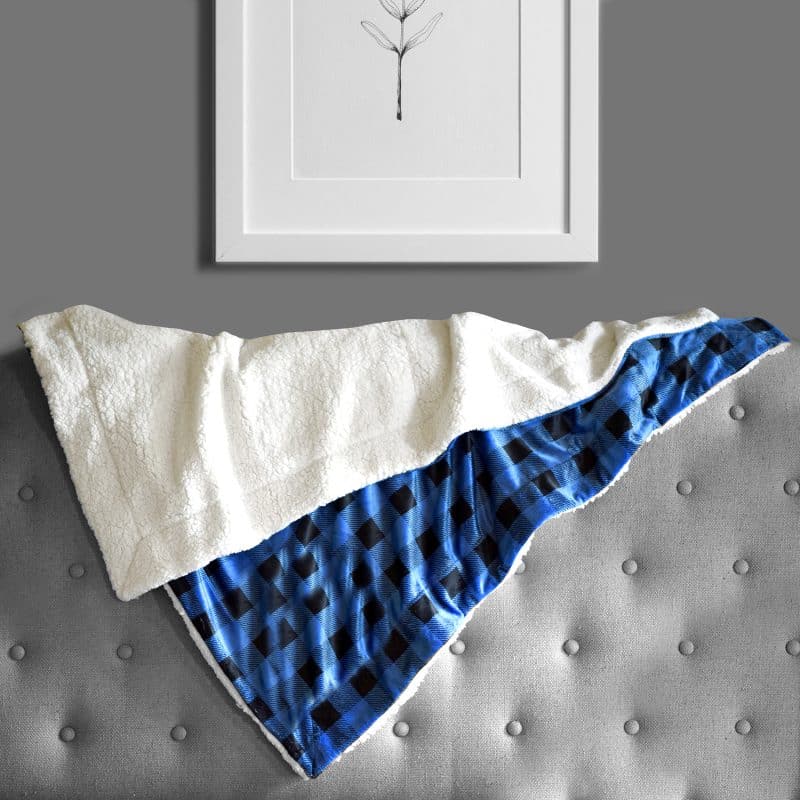 Micro Mink Sherpa Blanket - 3